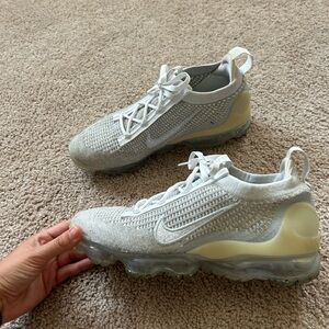 Nike Vapormax sneakers
